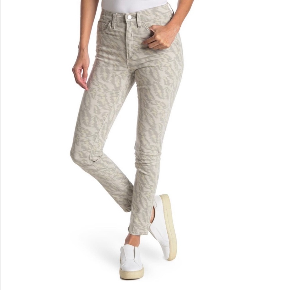 Joe’s Jeans The Charlie High-Rise Skinny Ankle Animal Print Size 28 NWOT